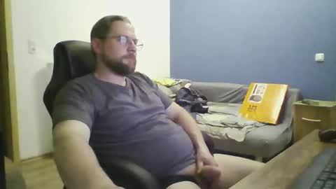 gnik_labinnah online show from 04/06/26, 09:38