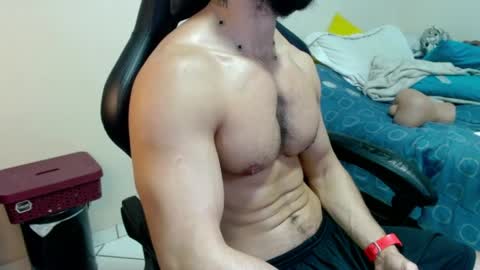 Snapshot of god_hunkules chatting on 04/19/26, 08:11 god hunkules online show from 04/19/26, 08:11