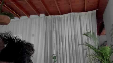 Snapshot of goddes_helena chatting on 12/20/25, 06:15 Elena online show from 12/20/25, 06:15