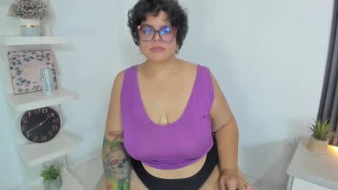 Aretha online show from 04/11/26, 03:11