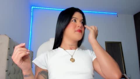 Ariluz online show from 02/03/25, 07:31