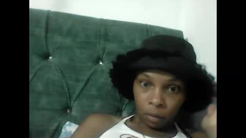 BRENDA Hello love help me please Independent model  online show from 03/26/26, 02:28