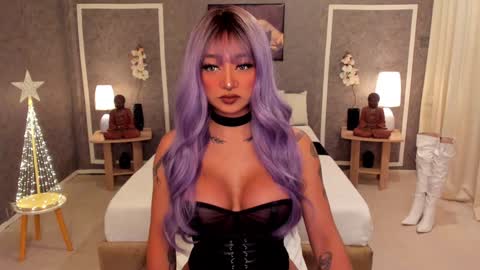 Snapshot of goddess_dione chatting on 12/09/24, 11:56 Goddess Dione online show from 12/09/24, 11:56