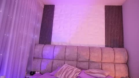 goddess_eli77 online show from 05/22/26, 03:13