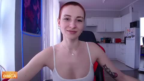 Snapshot of goddess_elpisfoxter chatting on 06/10/26, 10:25 Elpis Foxter online show from 06/10/26, 10:25