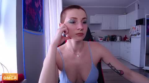 Snapshot of goddess_elpisfoxter chatting on 06/30/26, 09:54 Elpis Foxter online show from 06/30/26, 09:54