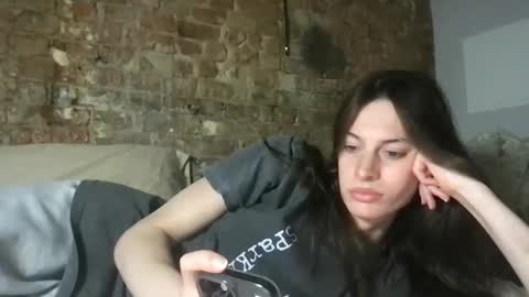 goddess_larz online show from 09/12/25, 11:15