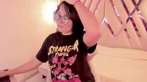 Snapshot of goddess_martina chatting on 02/18/26, 12:23 M A R T I N A online show from 02/18/26, 12:23