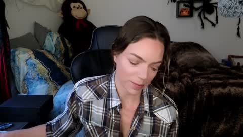 Patricia Mars           Goddess of Mars twitter thegoddessmindy online show from 01/29/25, 02:00