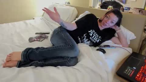 Patricia Mars           Goddess of Mars twitter thegoddessmindy online show from 02/26/26, 01:54