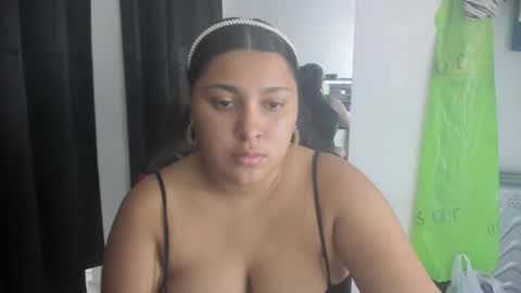 goddess_of_sissys online show from 12/03/25, 11:36