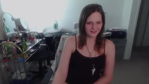 Snapshot of goddess_vertigo52 chatting on 05/26/26, 02:57 Goddess of Insanity online show from 05/26/26, 02:57