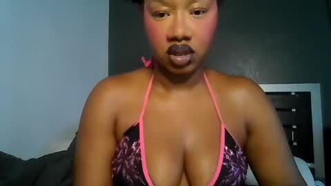 Snapshot of goddessdaisysky chatting on 07/23/26, 04:16 Goddess Daisy Sky online show from 07/23/26, 04:16