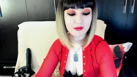 Snapshot of goddessemily_ chatting on 05/17/26, 04:54 goddessemily_ online show from 05/17/26, 04:54