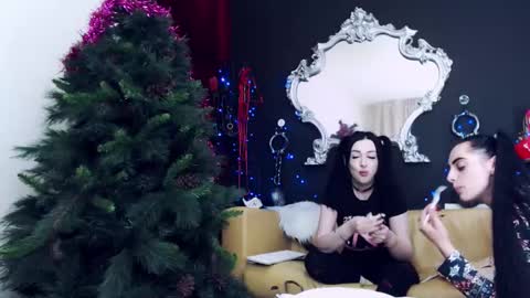 Snapshot of goddessgeorgia chatting on 12/14/24, 06:41 Goddess Georgia online show from 12/14/24, 06:41