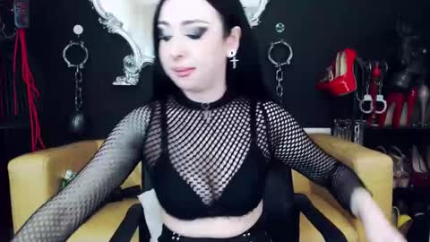 Snapshot of goddessgeorgia chatting on 01/25/25, 03:30 Goddess Georgia online show from 01/25/25, 03:30