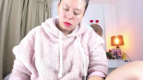 Goddess Jessica and slave Roger online show from 10/07/25, 05:15