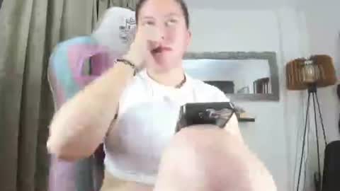 Goddess Jessica and slave Roger online show from 03/18/26, 06:05