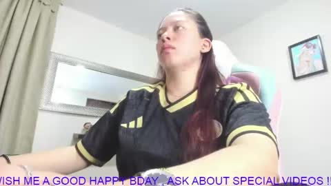 Goddess Jessica and slave Roger online show from 07/08/26, 04:50