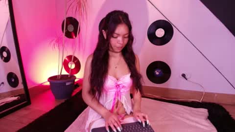 Julieta online show from 03/25/26, 06:58