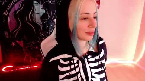 Goddess Lilith  - 111 tks to PM online show from 01/04/25, 07:55