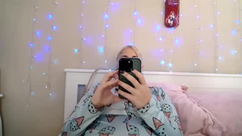 Goddess Lilith  - 111 tks to PM online show from 10/09/25, 03:21