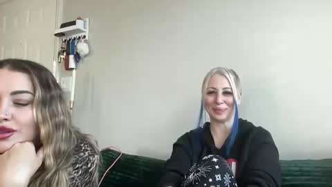 Goddess Lilith  - 111 tks to PM online show from 12/20/25, 10:50