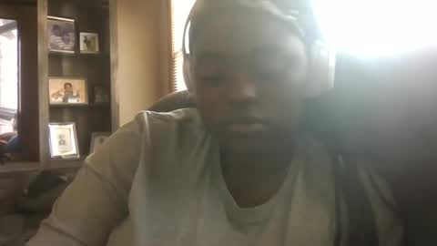 goddessnyia online show from 02/04/25, 05:23
