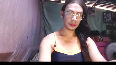 KENNY DOLL online show from 05/19/26, 06:42