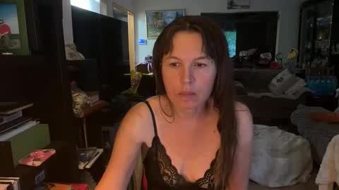 Snapshot of goddesszofia chatting on 05/25/26, 11:05 goddesszofia online show from 05/25/26, 11:05