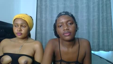 Snapshot of godess_lunah chatting on 05/31/26, 06:21 godess_lunah online show from 05/31/26, 06:21