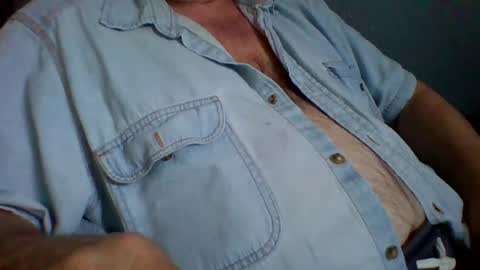 Snapshot of godfather943 chatting on 06/14/26, 02:09 godfather943 online show from 06/14/26, 02:09