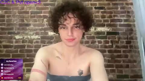 godsheshot online show from 07/04/26, 09:32