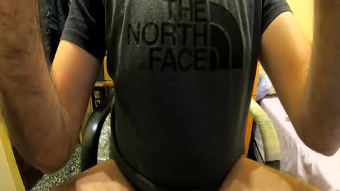 Snapshot of gold01987 chatting on 01/12/25, 05:56 pussylover online show from 01/12/25, 05:56