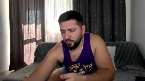 gold_alpha_boy online show from 11/01/25, 08:49