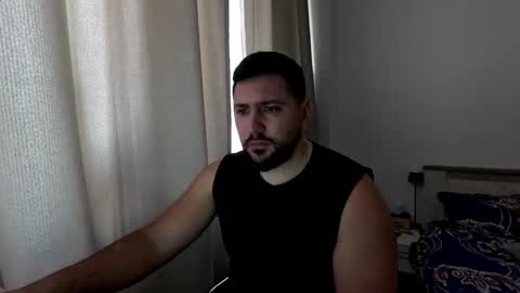 gold_alpha_boy online show from 12/15/25, 09:57