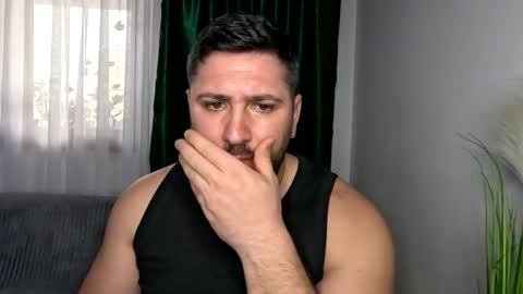 Snapshot of gold_alpha_boy chatting on 04/06/26, 02:40 gold_alpha_boy online show from 04/06/26, 02:40