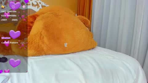 Snapshot of goldcarol1n3baby chatting on 02/17/25, 04:37   WELCOME EVERYONE I WILL BE HAPPY TO GIVE YOU WHAT YOU HAVE DREAMED OF FOR SO LONG online show from 02/17/25, 04:37