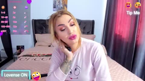 Nicole.. online show from 02/22/26, 08:35