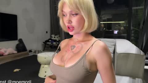 Aline meow   online show from 03/15/26, 02:01