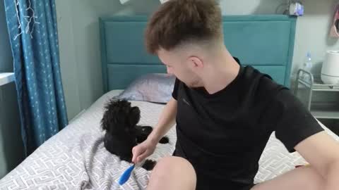 Golden boyyy21 online show from 02/11/26, 12:54