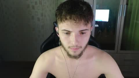 Golden boyyy21 online show from 04/27/26, 12:08