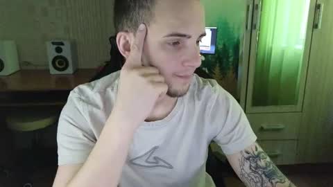 Golden boyyy21 online show from 06/09/26, 08:37