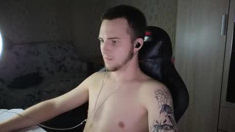 Golden boyyy21 online show from 06/12/26, 08:41