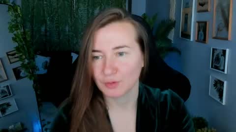 Snapshot of golden_dragones chatting on 06/02/26, 08:38 Gloria online show from 06/02/26, 08:38