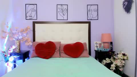 Kitty online show from 10/15/25, 04:23