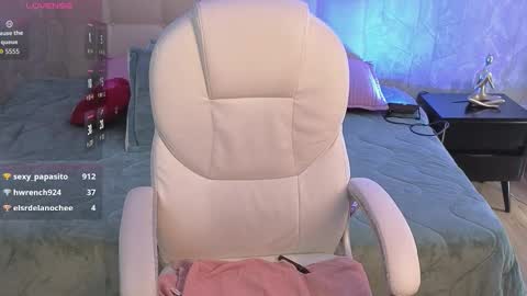 golden_muse online show from 03/27/26, 08:26