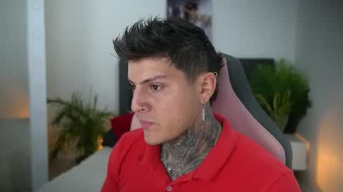 Snapshot of goldenatlasx chatting on 02/14/26, 06:37 goldenatlasx online show from 02/14/26, 06:37