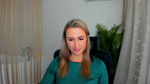 Olivia online show from 01/23/25, 08:02