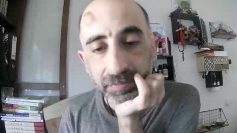 Snapshot of goldenmasculine chatting on 05/22/26, 12:11 goldenmasculine online show from 05/22/26, 12:11